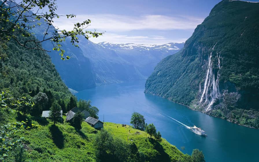 COSTA DIADEMA ile NORVEÇ FİYORTLARI (KURBAN BAYRAMI)