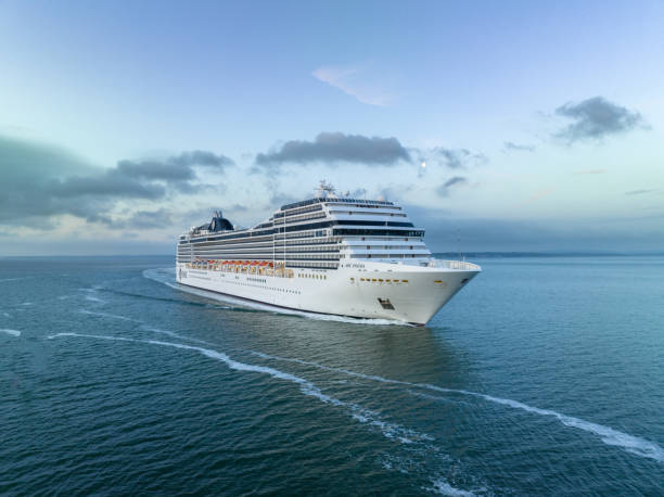 MSC DIVINA ile KUŞADASI HAREKETLİ EGE & AKDENİZ