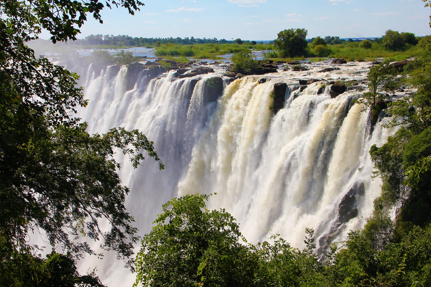 GÜNEY AFRİKA & VIKTORIA ŞELALELERİ & BOTSWANA SAFARİ TURU
